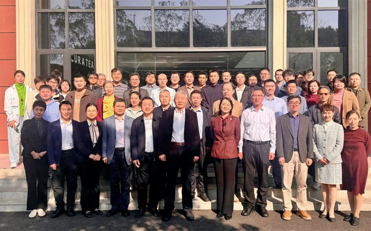 九三上大委、九三宝山区委、九三中科院上海分院委在新泊地联合举办 “泮溪启声”科技讲坛！